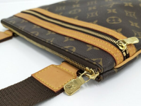 2000773257801132 5 Louis Vuitton Pochette Bosphore Shoulder Bag Monogram