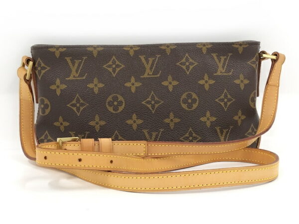 2000773257900524 2 Louis Vuitton Trotter Shoulder Bag Monogram