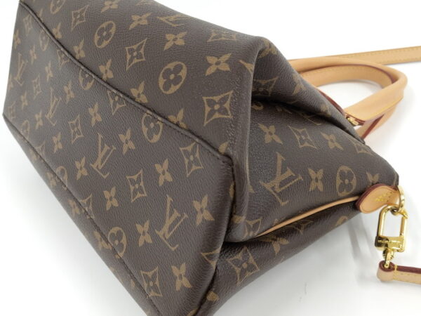 2000773258201558 3 Louis Vuitton Rivoli PM Shoulder Bag Monogram