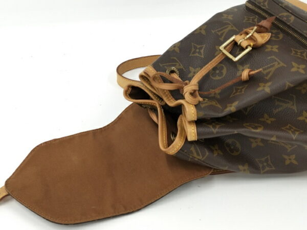 2000773258201570 9 Louis Vuitton Monsouris MM Rucksack Monogram