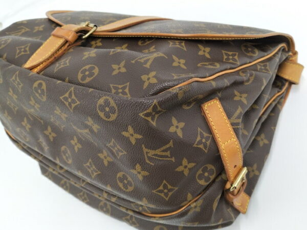 2000773258201611 3 Louis Vuitton Saumur 35 Shoulder Bag Monogram