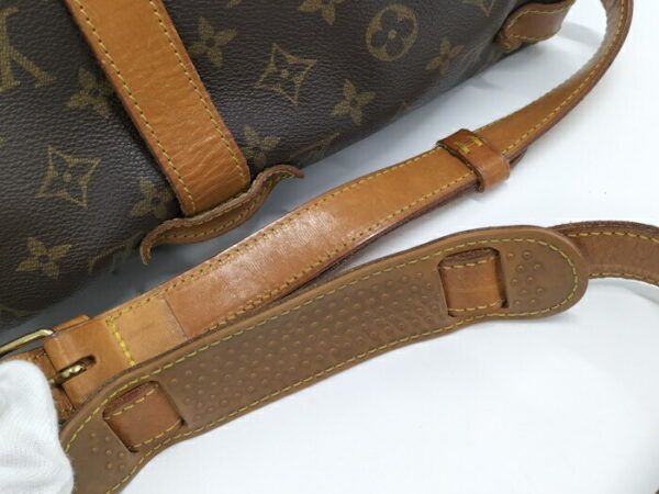 2000773258201641 5 Louis Vuitton Saumur 35 Shoulder Bag Monogram