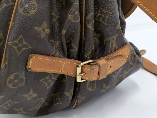 2000773258201641 6 Louis Vuitton Saumur 35 Shoulder Bag Monogram