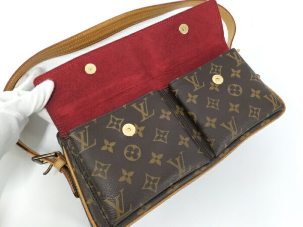 2000773258400387 9 Louis Vuitton Viva Cite MM Shoulder Bag Monogram