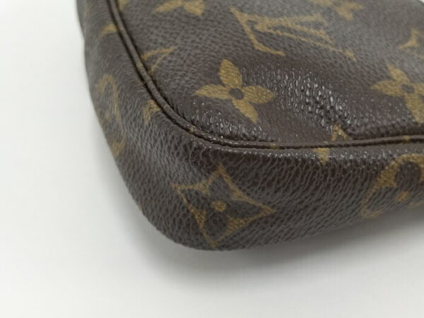 2000773258400421 4 Louis Vuitton Mini Pochette Accessoire Pouch Monogram