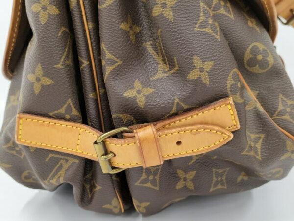 2000773258500446 6 Louis Vuitton Saumur 35 Shoulder Bag Monogram