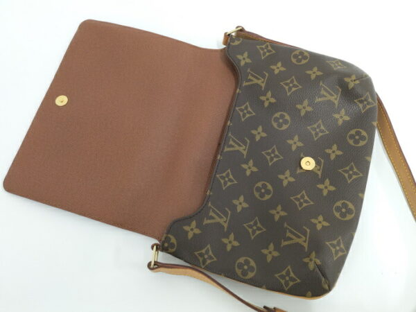 2000773258600346 7 Louis Vuitton Musette Tango Short Shoulder Bag Monogram