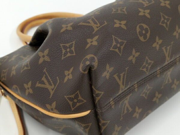 2000773258600420 3 Louis Vuitton 2WAY Shoulder Bag Monogram Turenne PM