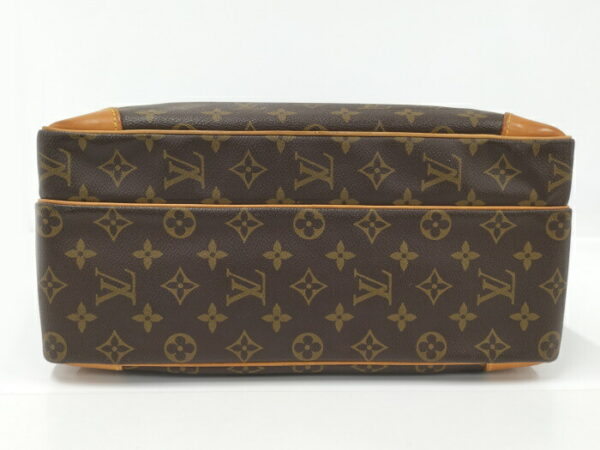 2000773258700826 3 Louis Vuitton Nile GM Monogram Shoulder Bag