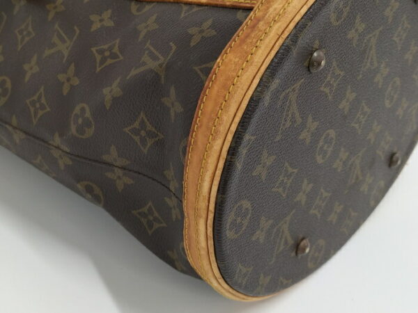 2000773258700844 3 Louis Vuitton Bucket GM Shoulder Bag Monogram