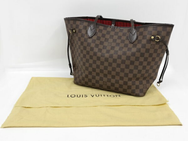 2000773258700866 10 Louis Vuitton Neverfull MM Damier Ebene Shoulder Bag