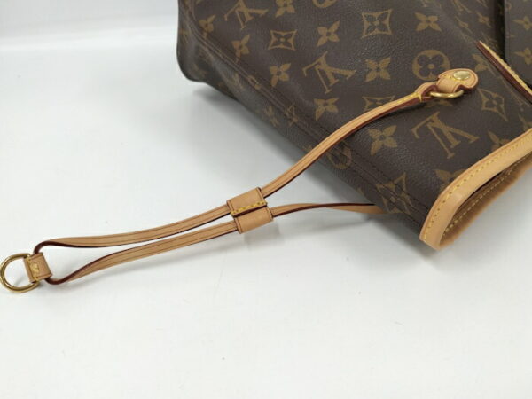 2000773258800882 5 Louis Vuitton Neverfull MM Tote Bag Monogram Sleeves