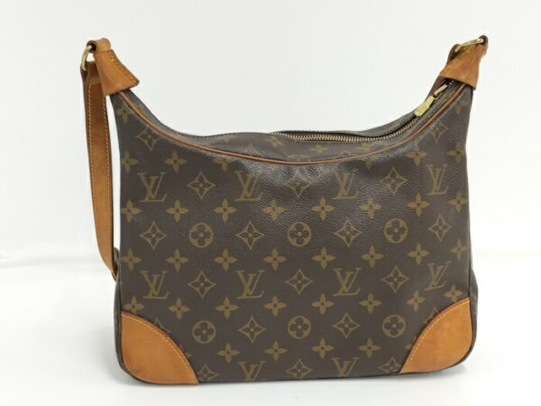 2000773258900568 2 Louis Vuitton Boulogne 30 Shoulder Bag Monogram