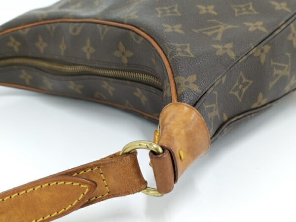 2000773258900568 5 Louis Vuitton Boulogne 30 Shoulder Bag Monogram