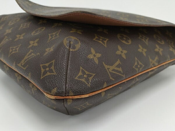 2000773259100228 3 Louis Vuitton Musette Shoulder Bag Monogram