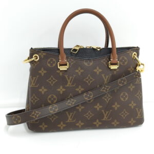 2000773259200486 1 Louis Vuitton Bucket PM Tote Bag Monogram