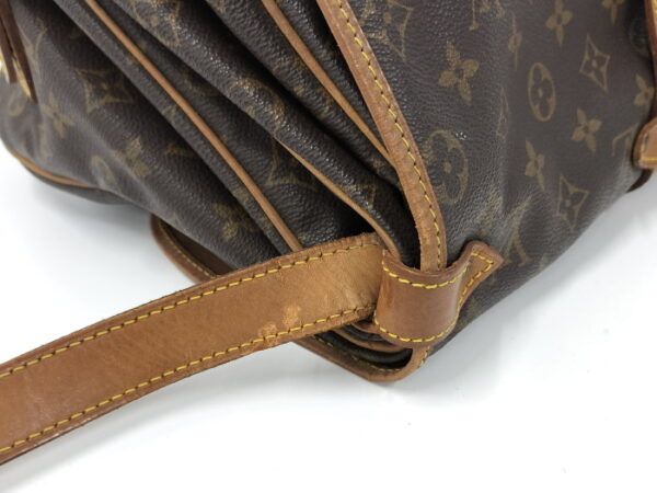 oppo 256 Louis Vuitton Saumur 35 Shoulder Bag Monogram