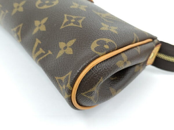 2000773259600569 3 Louis Vuitton Eva Shoulder Bag Monogram