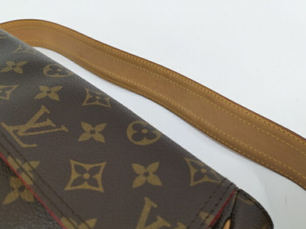 2000773259600576 8 Louis Vuitton Viva Cite GM Shoulder Bag Monogram