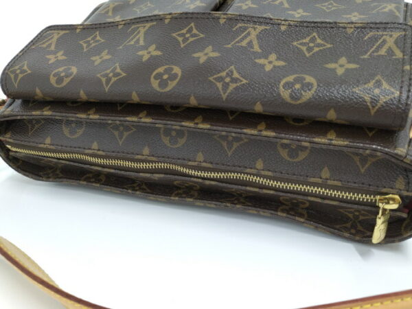 2000773259600576 9 Louis Vuitton Viva Cite GM Shoulder Bag Monogram