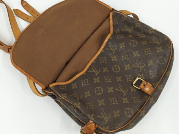 2000773259700649 8 Louis Vuitton Saumur 30 Shoulder Bag Monogram