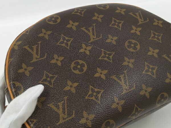 2000773259700673 6 Louis Vuitton Blois Shoulder Bag Monogram