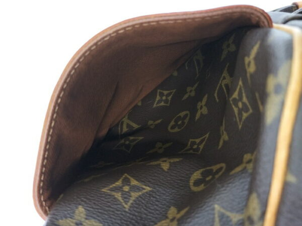 2000773259900096 7 Louis Vuitton Danube Monogram Shoulder Bag