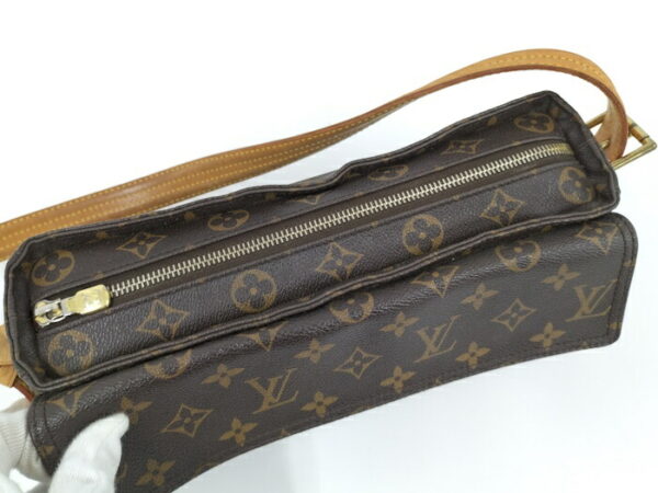 2000773260000117 8 Louis Vuitton Viva Cite MM Shoulder Bag Monogram