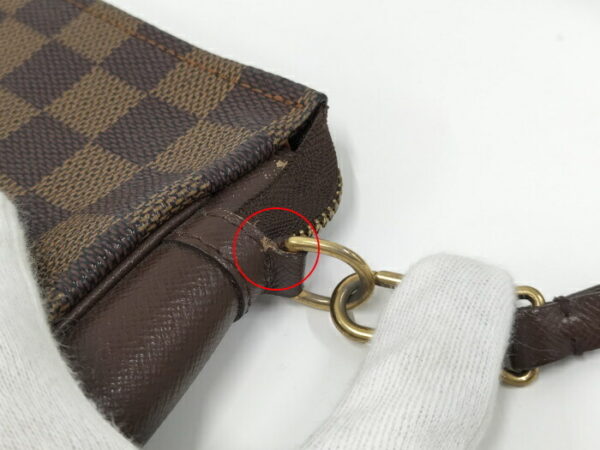 2000777260000004 7 Louis Vuitton Truth Makeup Accessory Pouch Damier Ebene