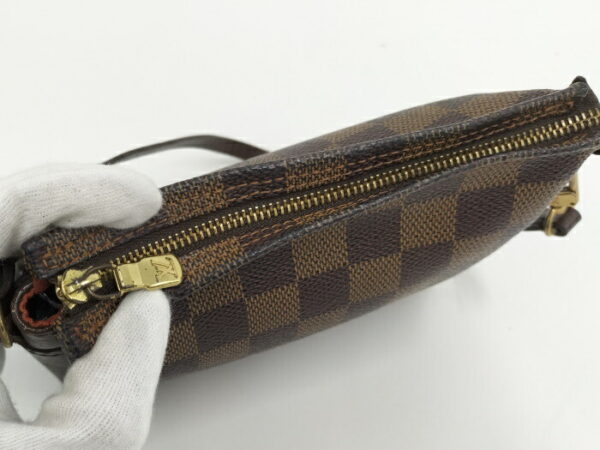 2000777260000004 8 Louis Vuitton Truth Makeup Accessory Pouch Damier Ebene