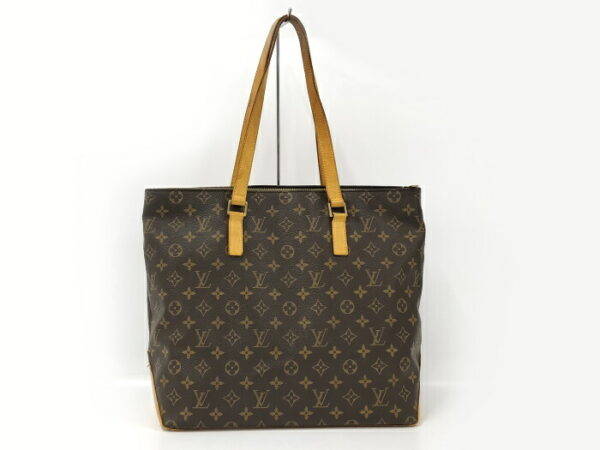 2000803251300833 2 Louis Vuitton Cabamezzo Monogram Tote Bag