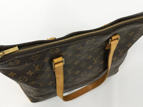 2000803251300833 8 Louis Vuitton Cabamezzo Monogram Tote Bag