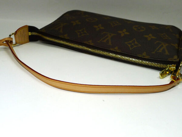 2000803251700261 6 Louis Vuitton Pochette Accessory Pouch Monogram