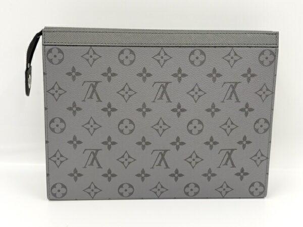 2000803251700264 2 Louis Vuitton Pochette Voyage Clutch Bag Taigarama