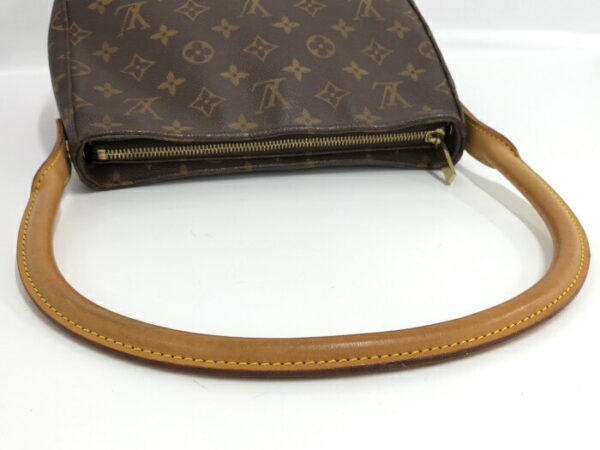 2000803252000683 4 Louis Vuitton Looping MM Shoulder Bag Monogram