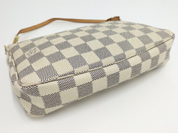 2000803252000709 4 Louis Vuitton Pochette Accessories Pouch Damier Azur