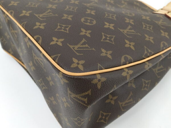 2000803252000767 3 Louis Vuitton Batignolles Vertical Handbag Monogram