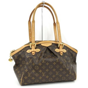 2000803252000803 1 Louis Vuitton District PM NV3 Tiger Leather