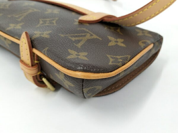 2000803252000820 3 Louis Vuitton Pochette Marelle Body Bag Monogram