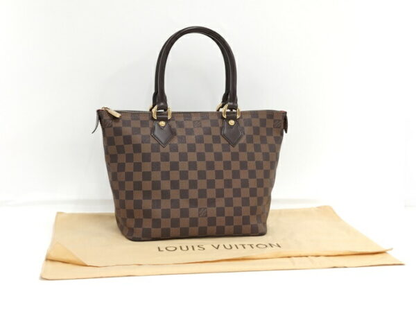 2000803252000828 10 Louis Vuitton Saleya PM Handbag Damier Ebene