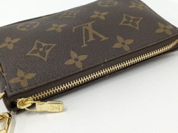 2000803252000832 6 Louis Vuitton Mini Pochette Accessoire Handbag Monogram