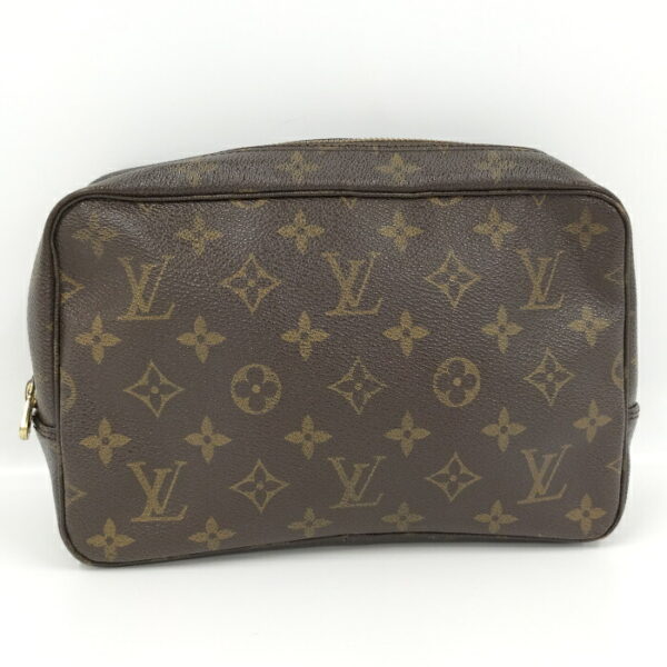 2000803257200238 1 Louis Vuitton Truth Toilette 23 Pouch Shoulder Bag Monogram