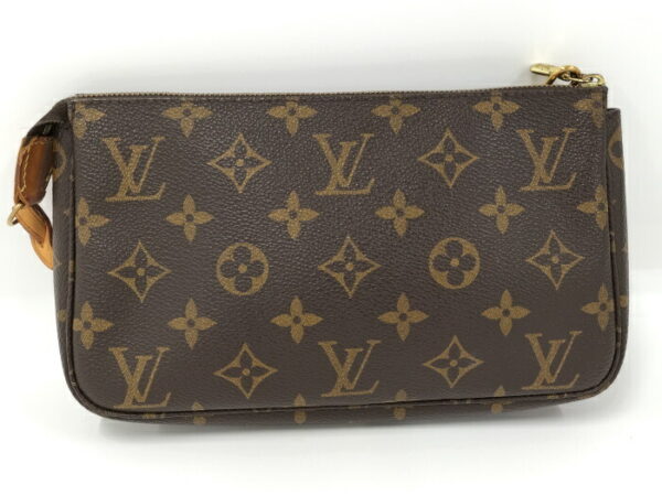 2000803257600766 2 Louis Vuitton Pochette Accessories Pouch Monogram