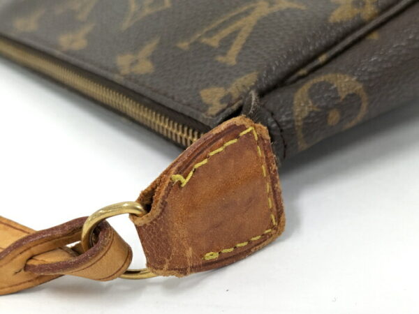 2000803257600766 8 Louis Vuitton Pochette Accessories Pouch Monogram