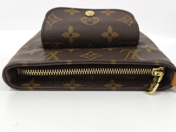 oppo 256 Louis Vuitton Partition Pouch Monogram