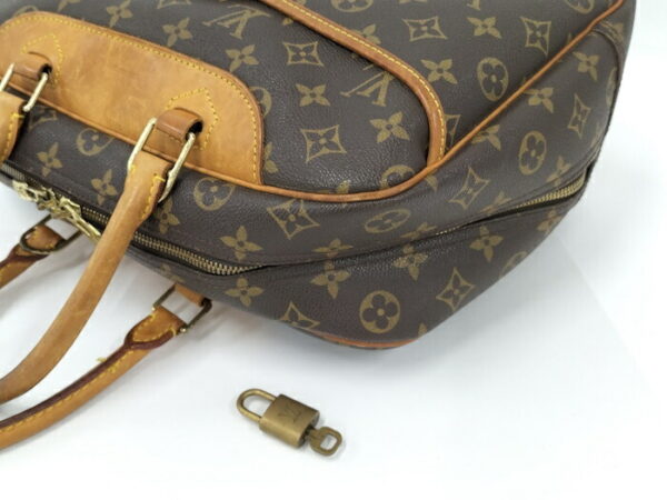 2000803257800787 6 Louis Vuitton Deauville Bowling Vanity Handbag Monogram