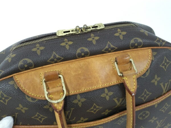 2000803257800787 8 Louis Vuitton Deauville Bowling Vanity Handbag Monogram