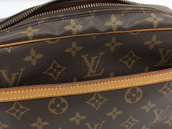 oppo 256 Louis Vuitton Compiègne 23 Clutch Bag Monogram