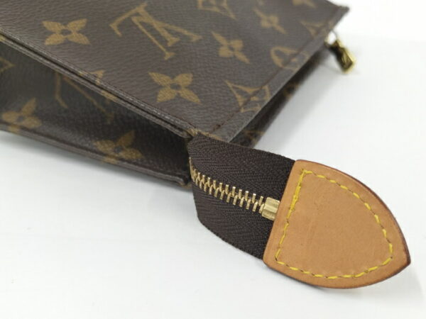 2000803259400616 4 Louis Vuitton Posh Toilette Pouch Monogram