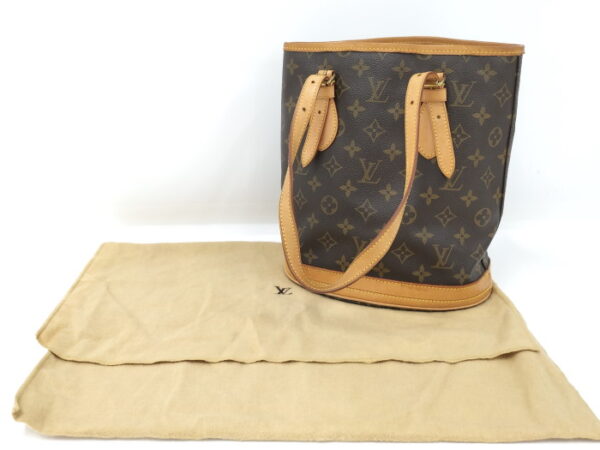 oplus 256 Louis Vuitton Bucket PM Tote Bag Monogram